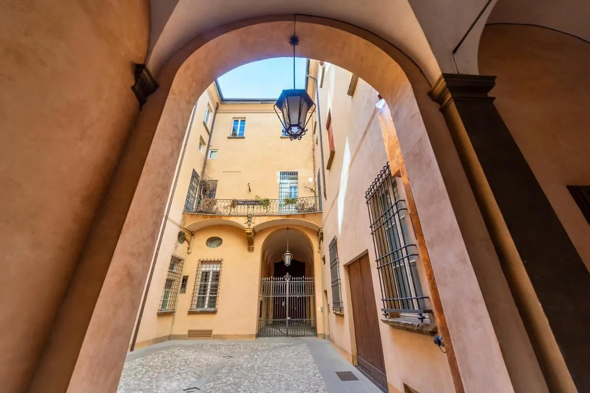 Ur-Nest D'Azeglio Apartment Bologna